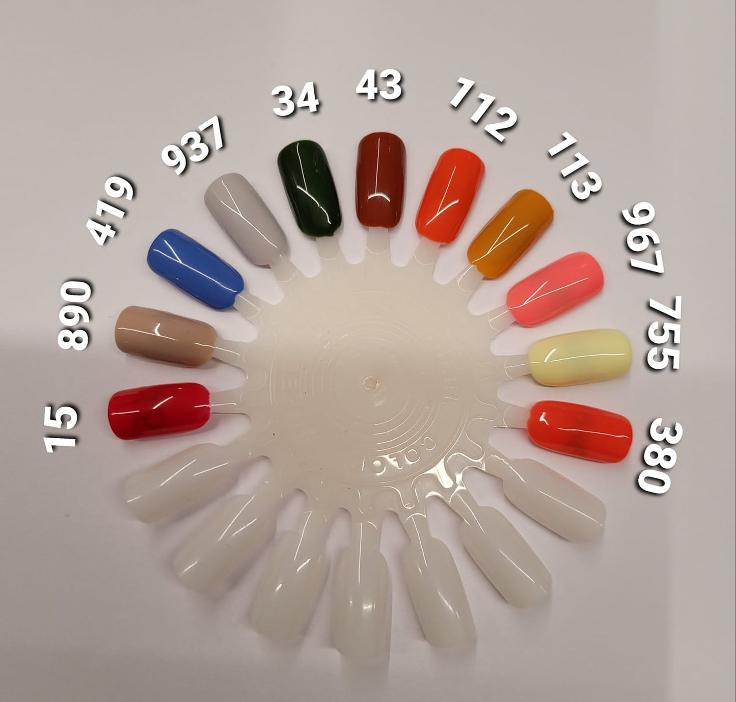 B.USAMI NAILS PROFESSIONAL - Smalto Semipermanente gel polish - 7 ml